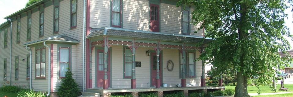 Klondike Hotel History