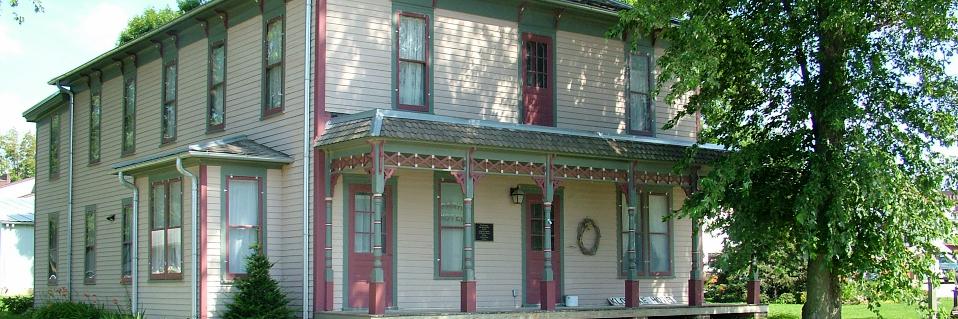 Klondike Hotel History